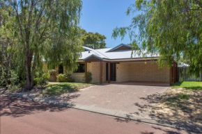 Beachnbush, Dunsborough